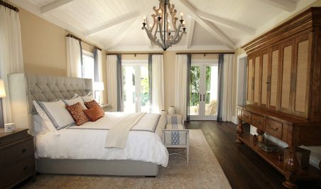 Modern room at the Royam hotel Ibadan